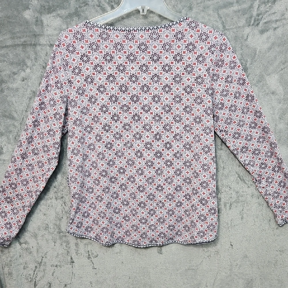 Coolibar Women's Med Long Sleeve Top - Blue White, and Red Sun Protection - Picture 8 of 10